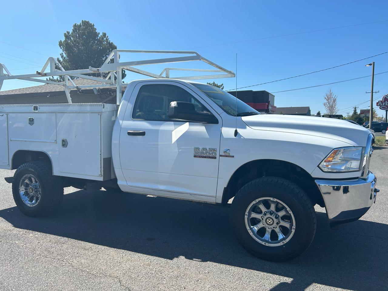 RAM 2500 ST 4WD 2014