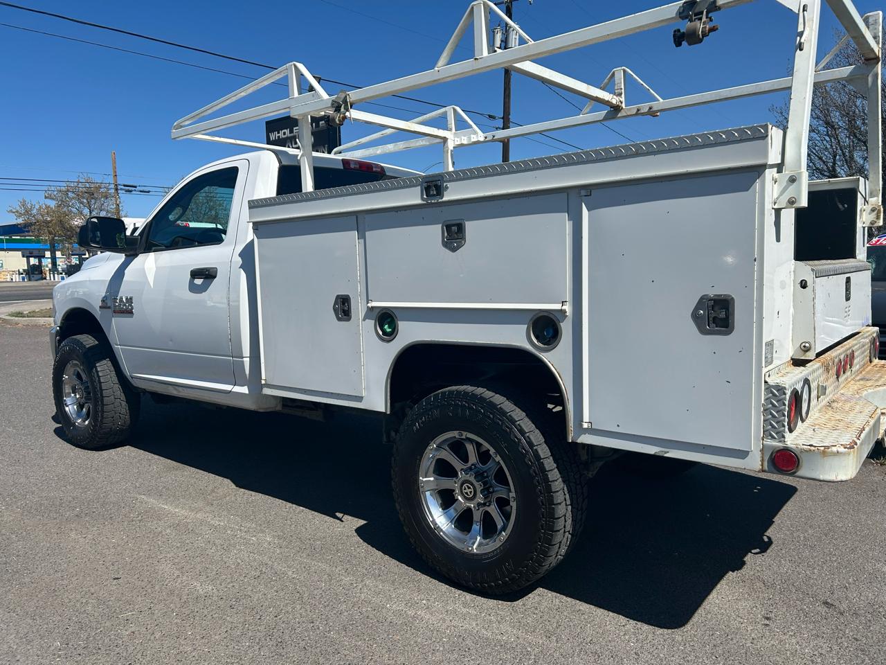 RAM 2500 ST 4WD 2014