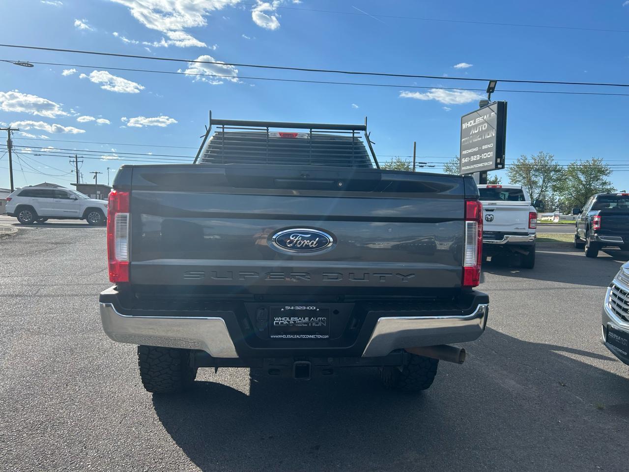 Ford F-250 SD XL Crew Cab Long Bed 4WD 2018