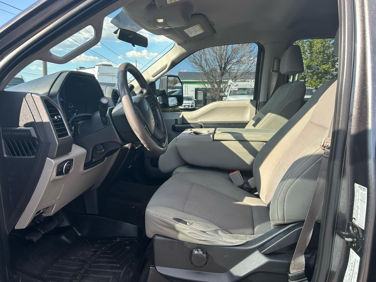 Ford F-250 SD XL Crew Cab Long Bed 4WD 2018