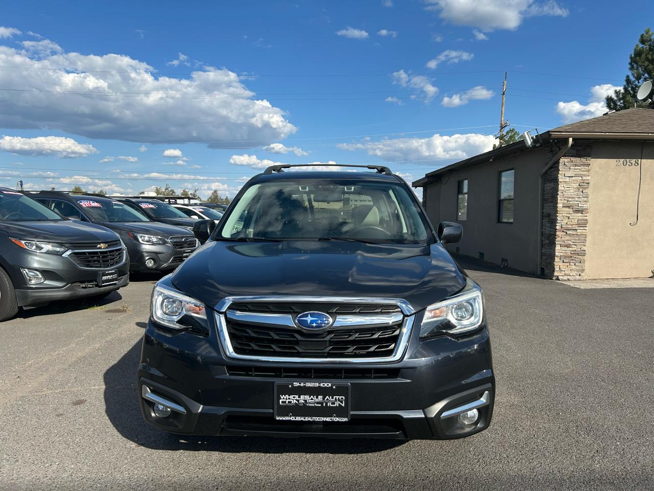 Subaru Forester 2.5i Limited w/EyeSight Pkg 2017