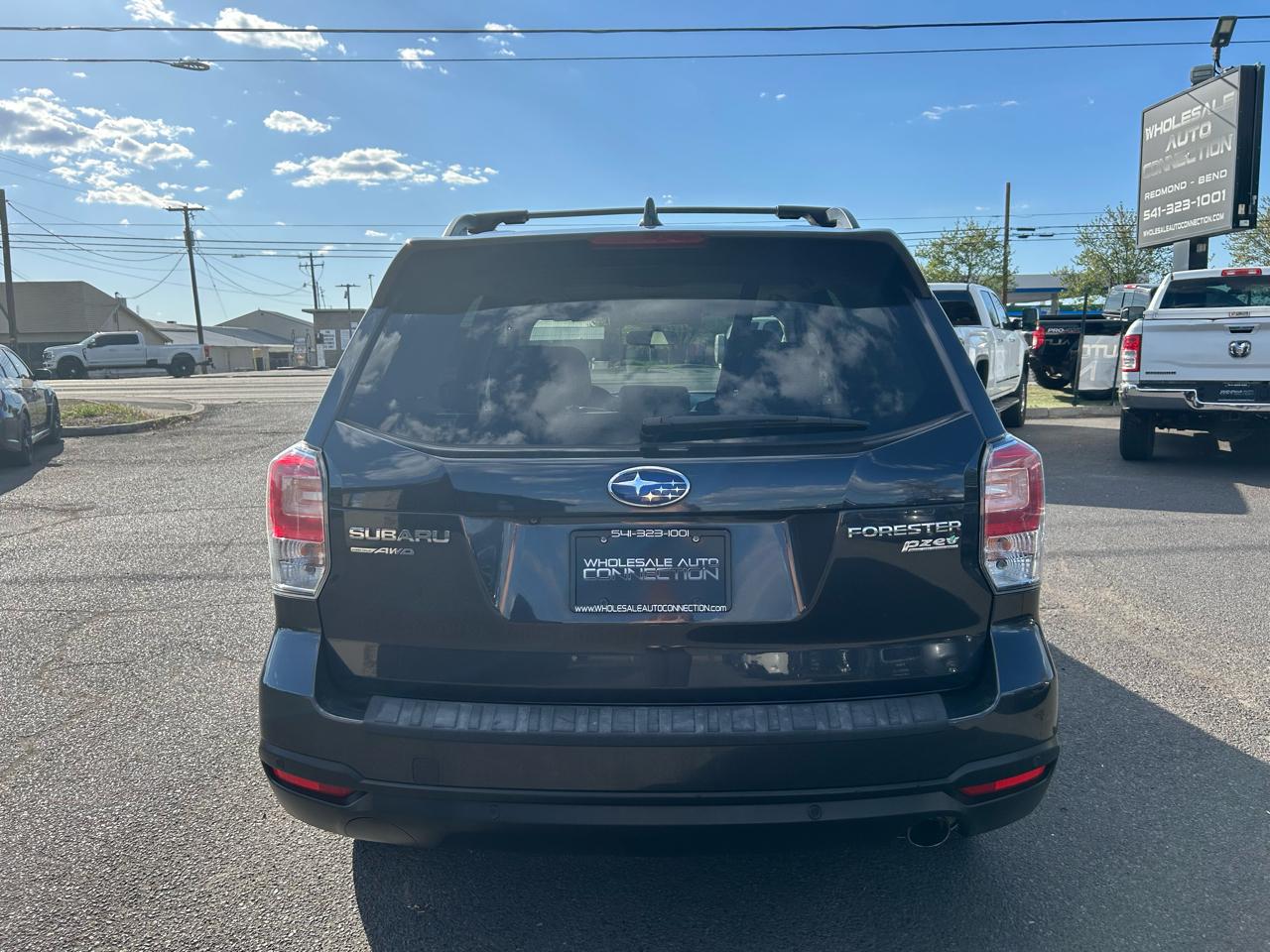 Subaru Forester 2.5i Limited w/EyeSight Pkg 2017