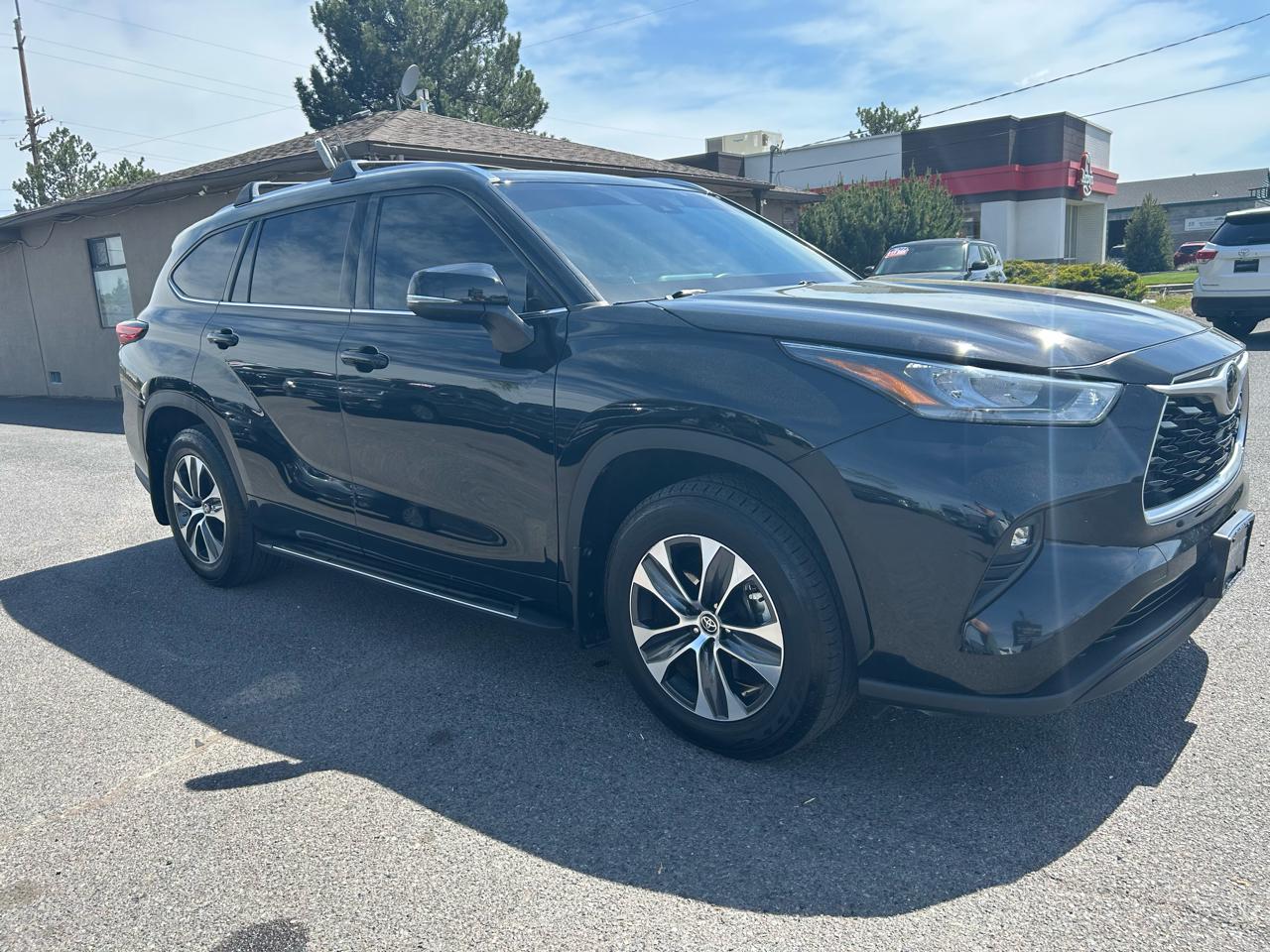 Toyota Highlander XLE Nav AWD V6 2020