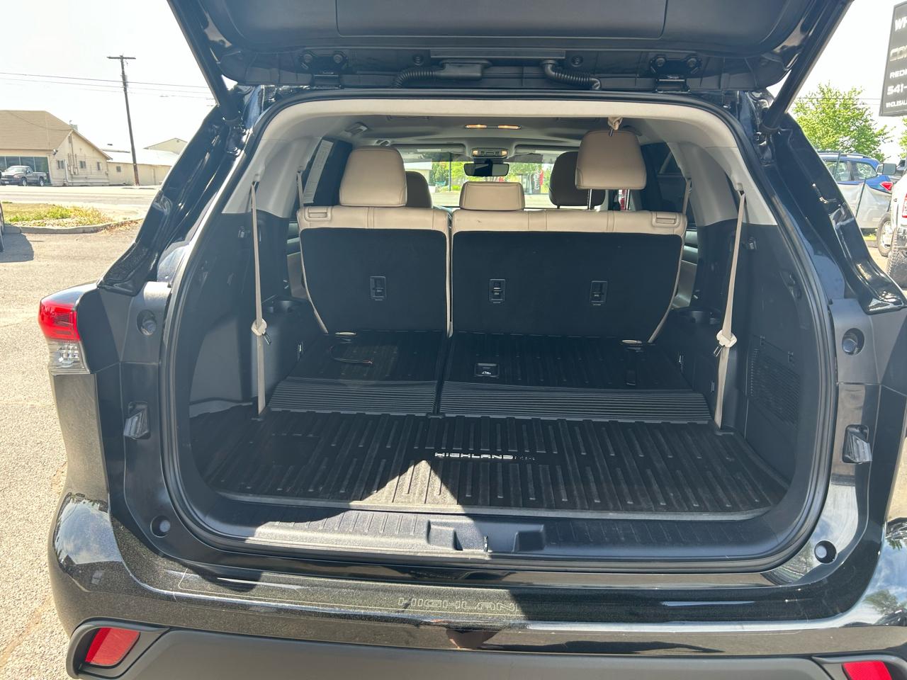 Toyota Highlander XLE Nav AWD V6 2020