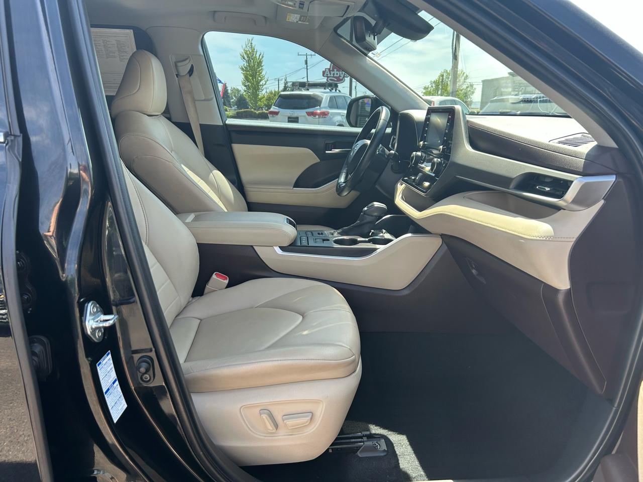 Toyota Highlander XLE Nav AWD V6 2020