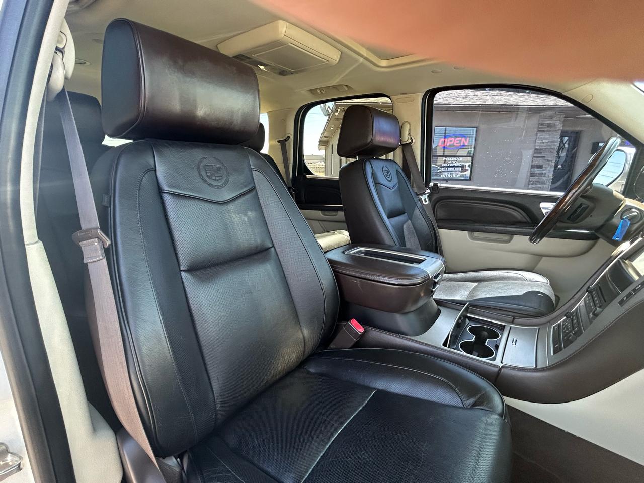 Cadillac Escalade Platinum AWD 2014