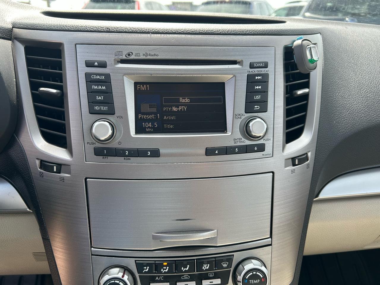 Subaru Legacy 2.5i Premium 2014