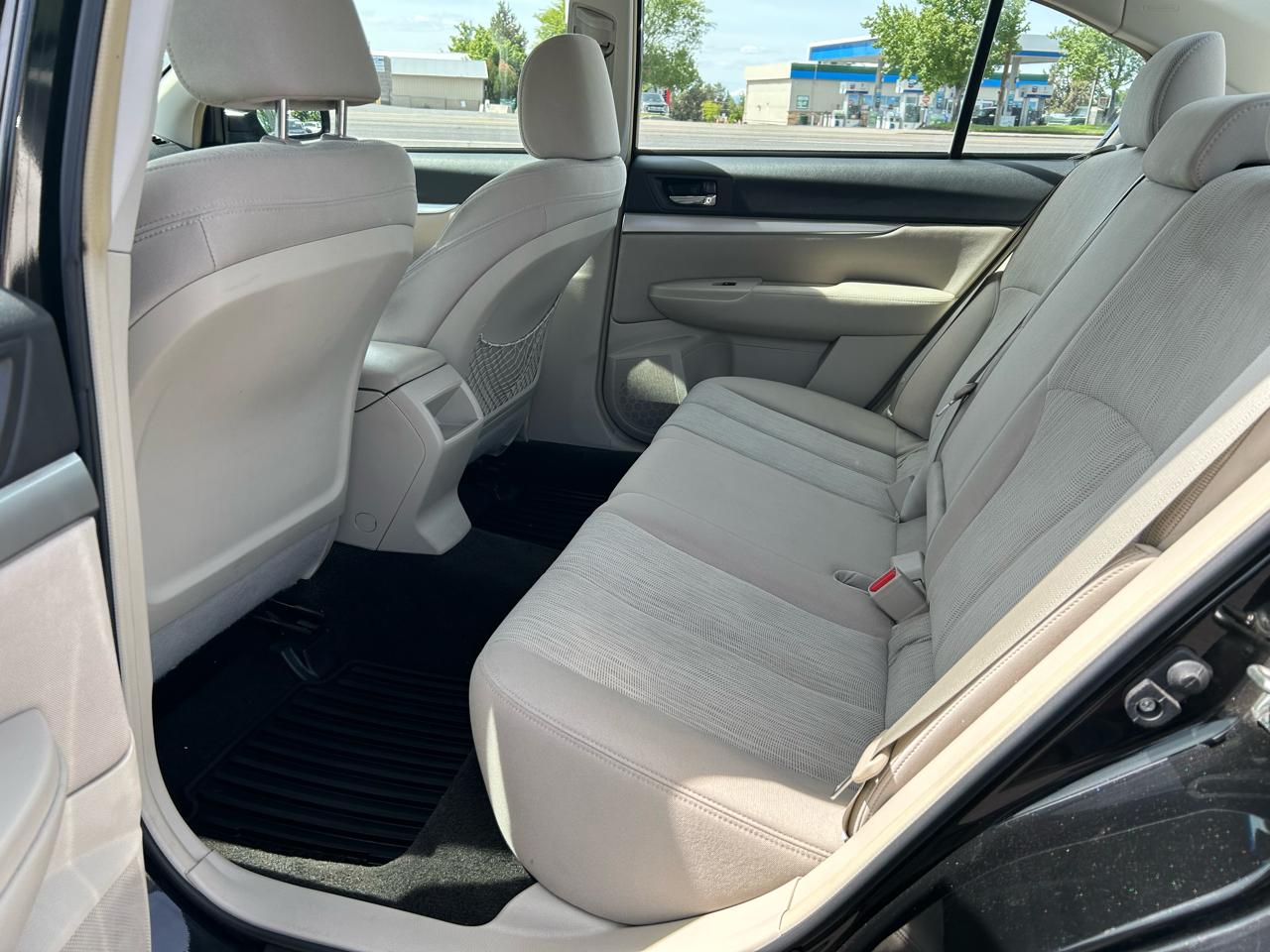 Subaru Legacy 2.5i Premium 2014
