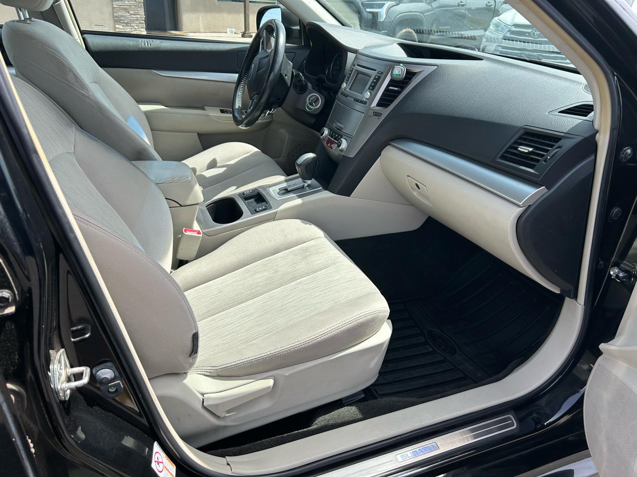 Subaru Legacy 2.5i Premium 2014