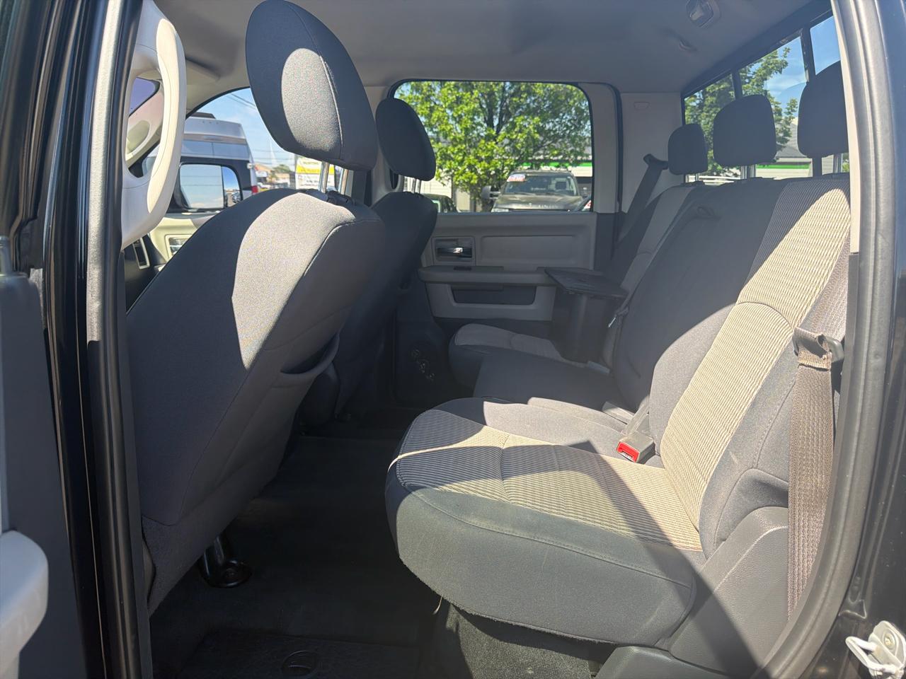 RAM 2500 4WD Crew Cab 149" SLT 2010