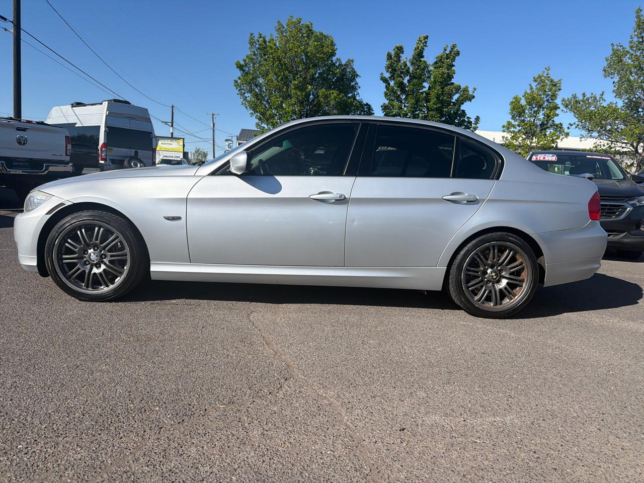 BMW 3-Series 335i xDrive 2010