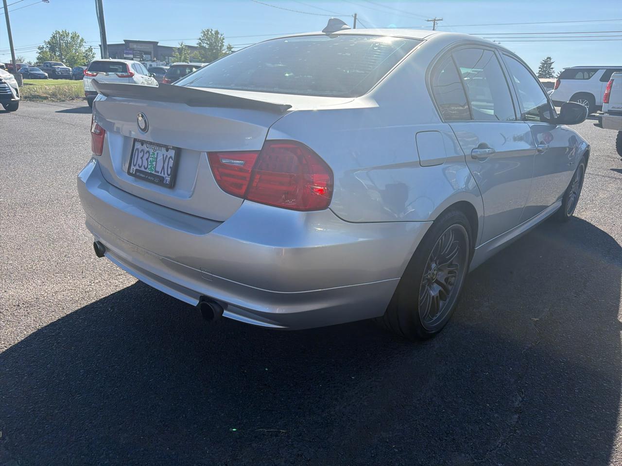 BMW 3-Series 335i xDrive 2010