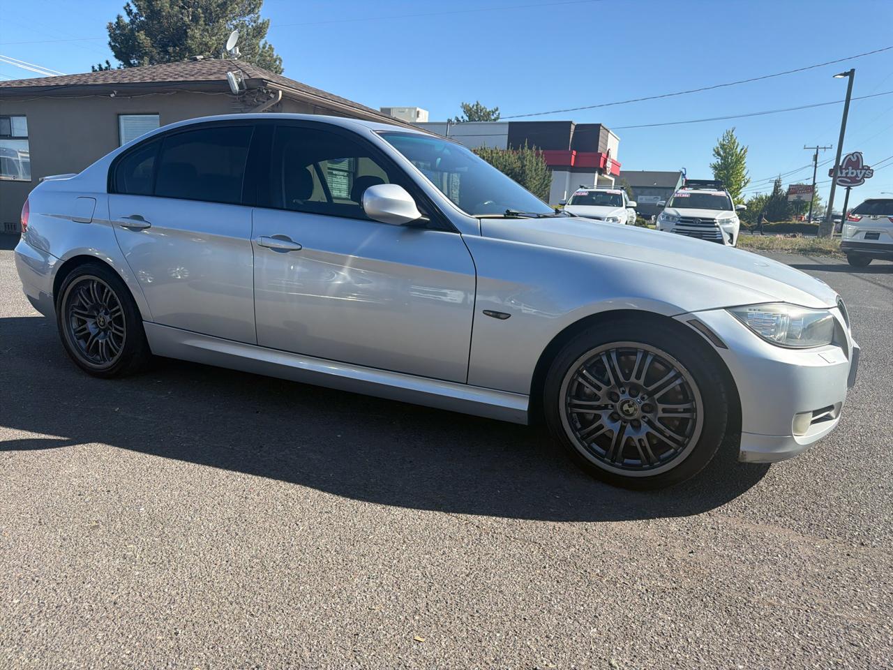 BMW 3-Series 335i xDrive 2010