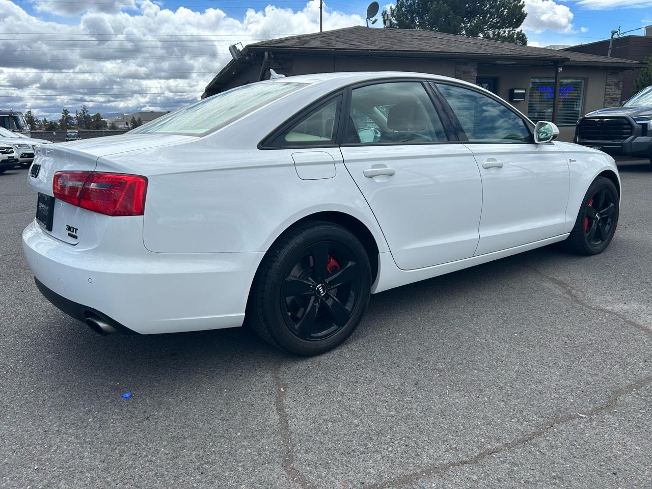 Audi A6 3.0T quattro Tiptronic 2012