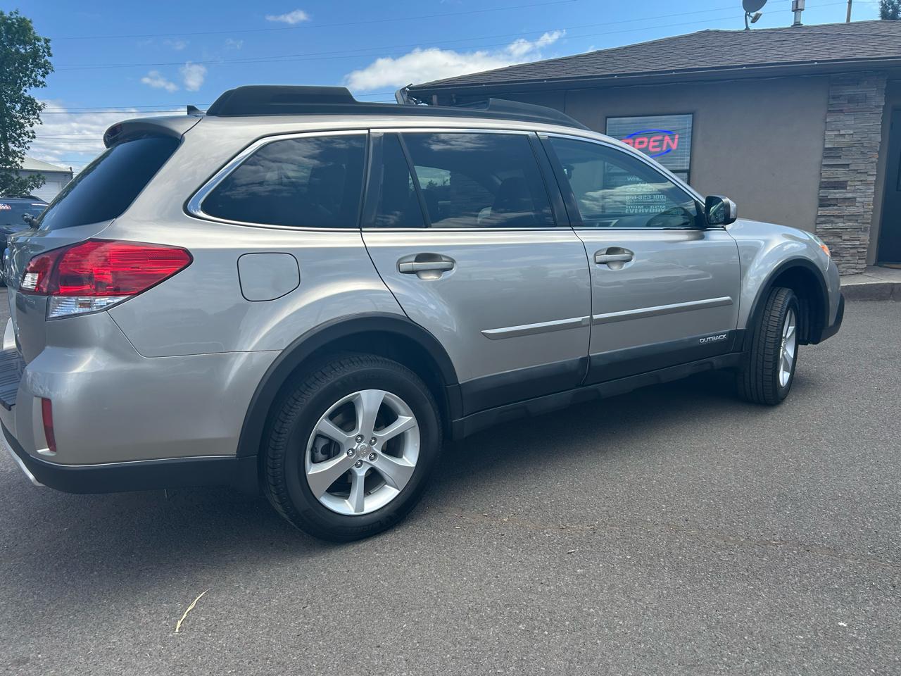 Subaru Outback 3.6R Limited 2014