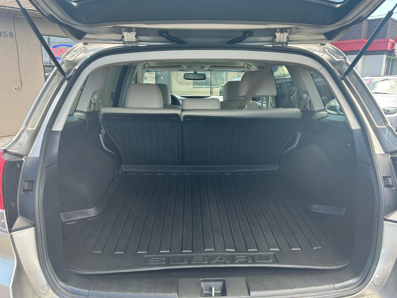 Subaru Outback 3.6R Limited 2014
