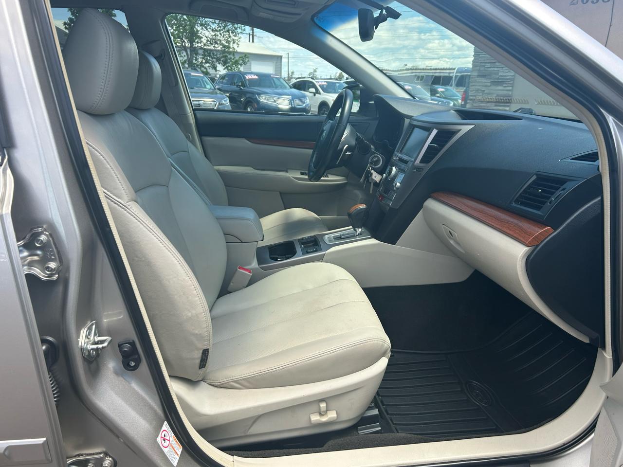 Subaru Outback 3.6R Limited 2014