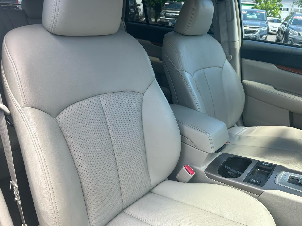 Subaru Outback 3.6R Limited 2014