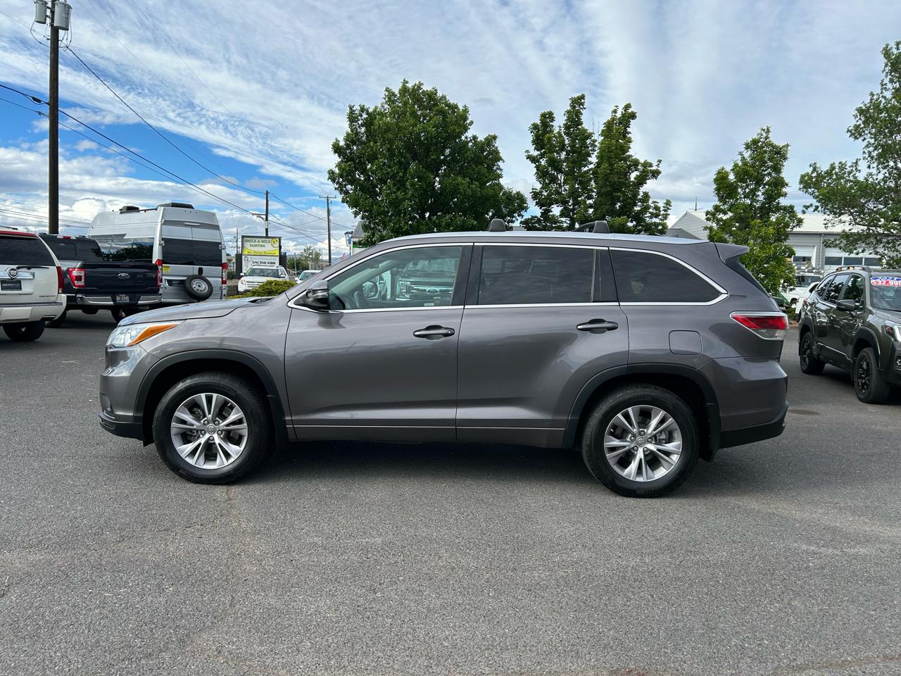 Toyota Highlander XLE AWD V6 2015