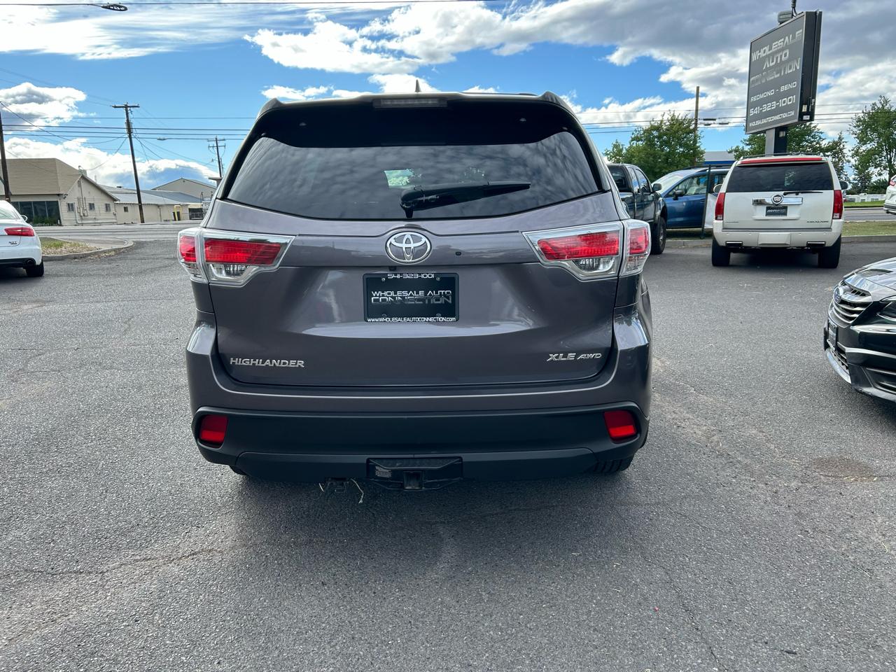 Toyota Highlander XLE AWD V6 2015