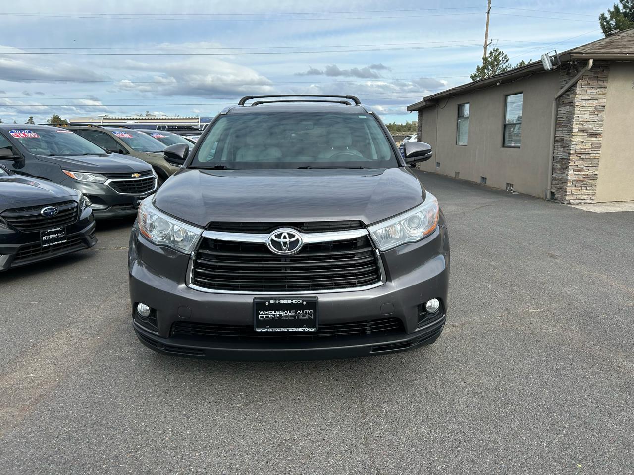 Toyota Highlander XLE AWD V6 2015