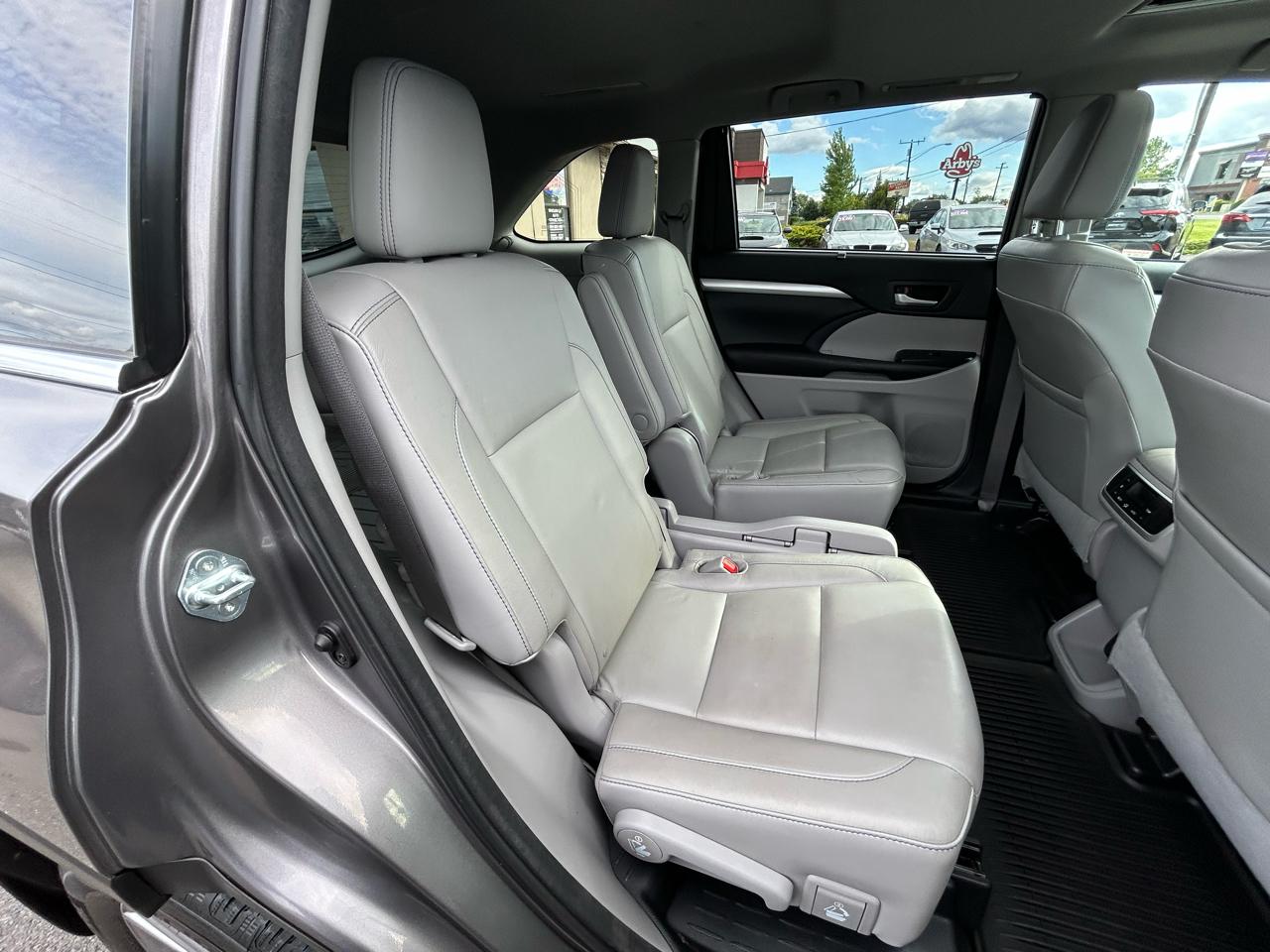 Toyota Highlander XLE AWD V6 2015
