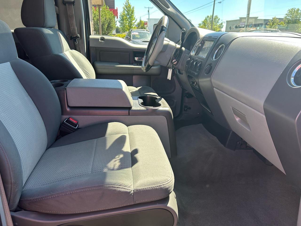 Ford F-150 SuperCrew 4WD 2008