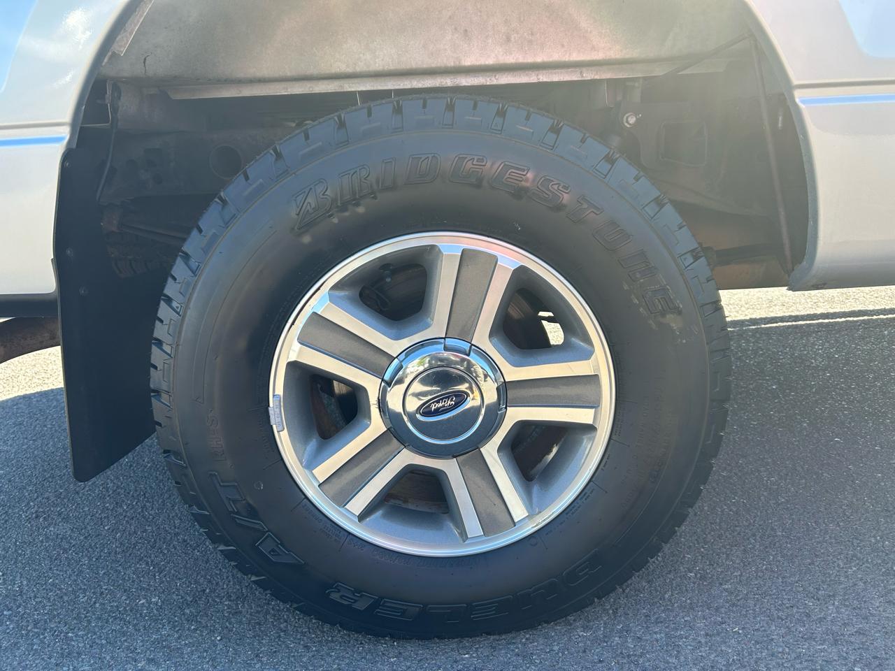Ford F-150 SuperCrew 4WD 2008