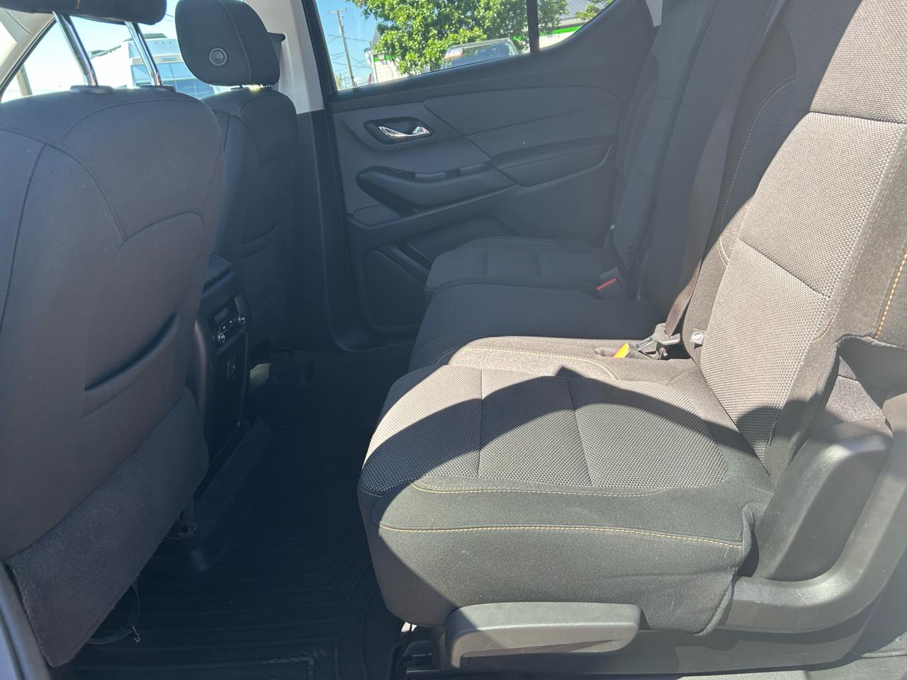 Chevrolet Traverse LS AWD 2021