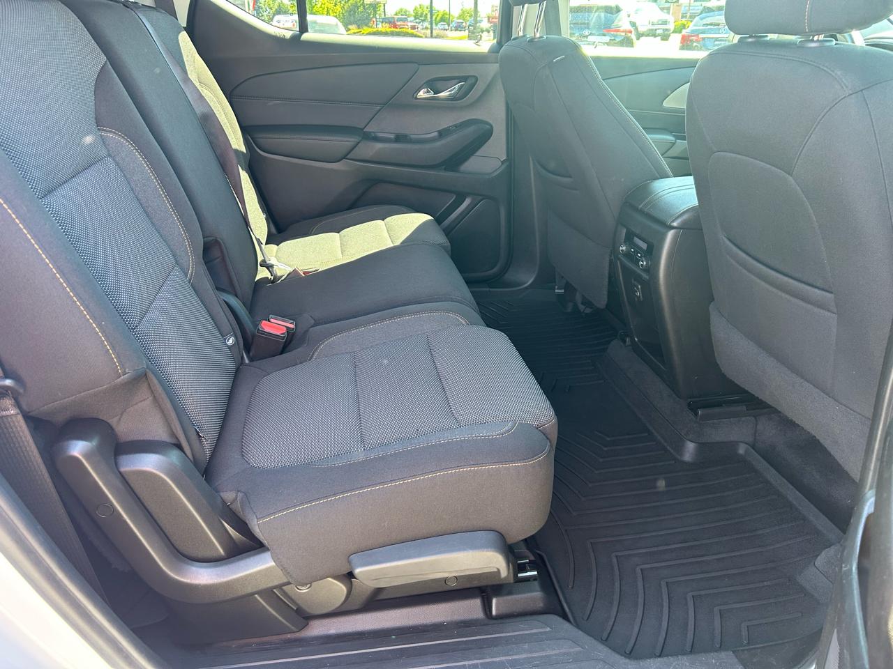 Chevrolet Traverse LS AWD 2021
