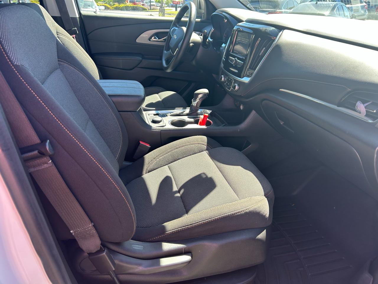 Chevrolet Traverse LS AWD 2021