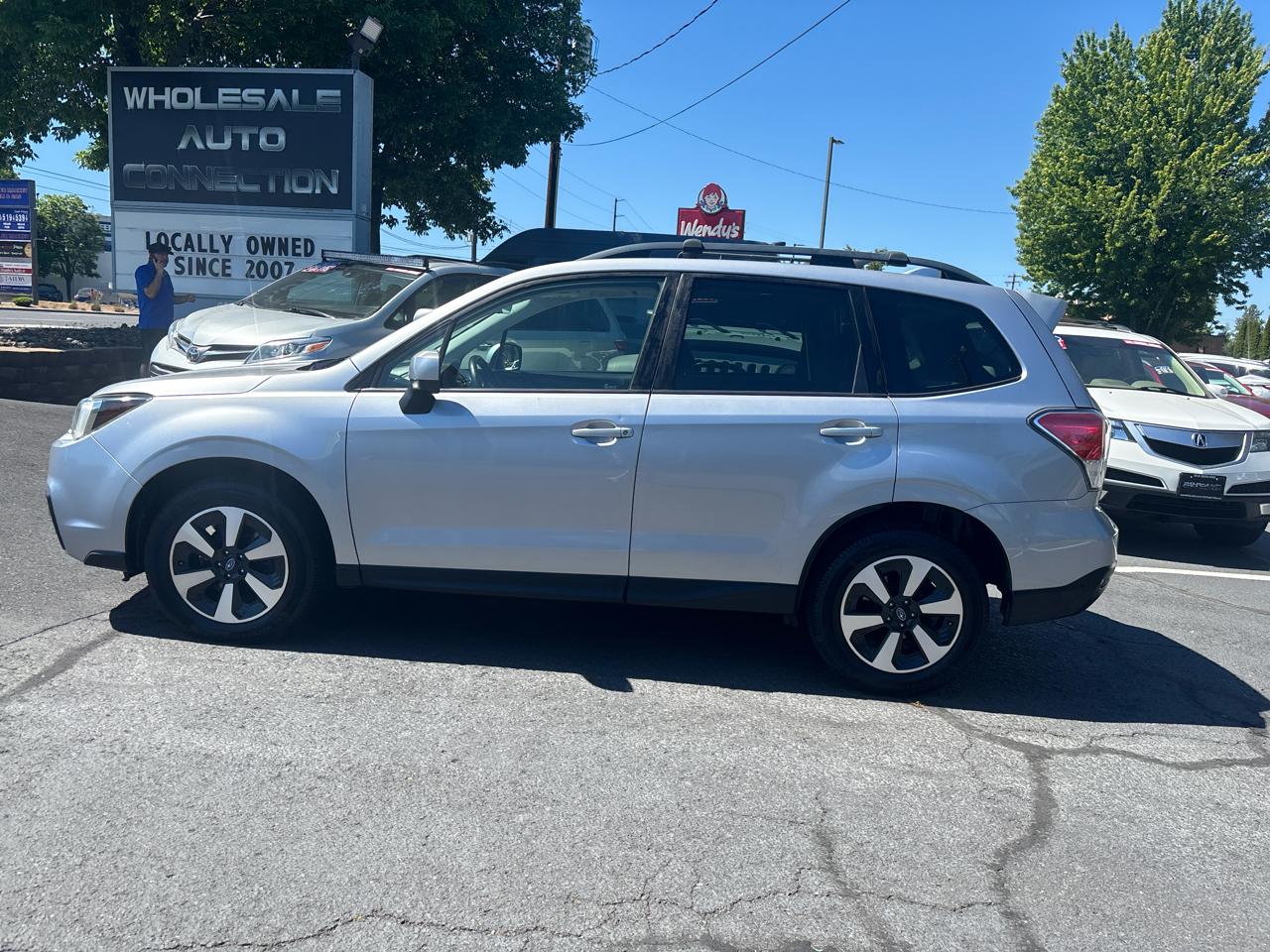 Subaru Forester 2.5i Premium PZEV CVT 2017
