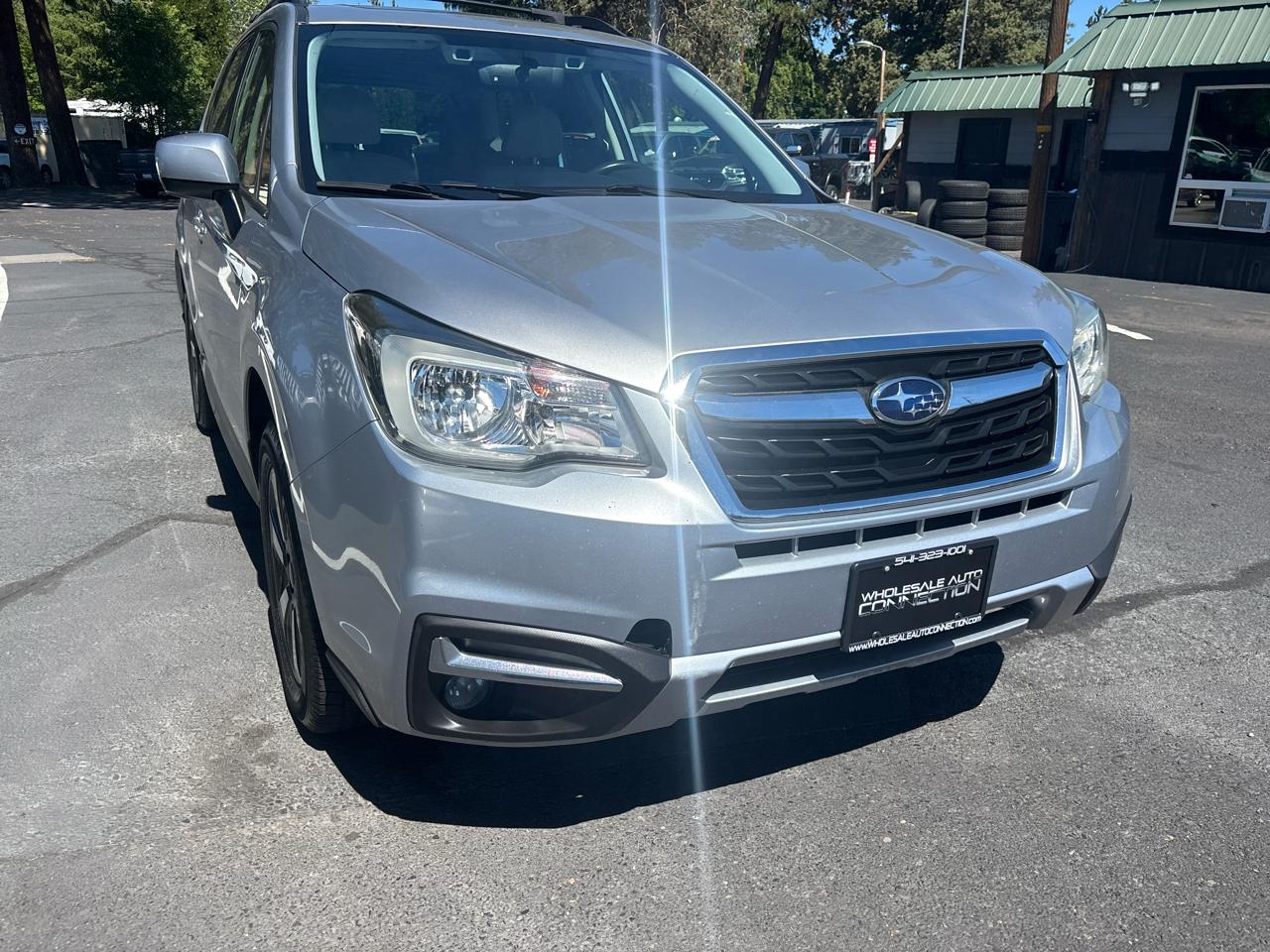 Subaru Forester 2.5i Premium PZEV CVT 2017