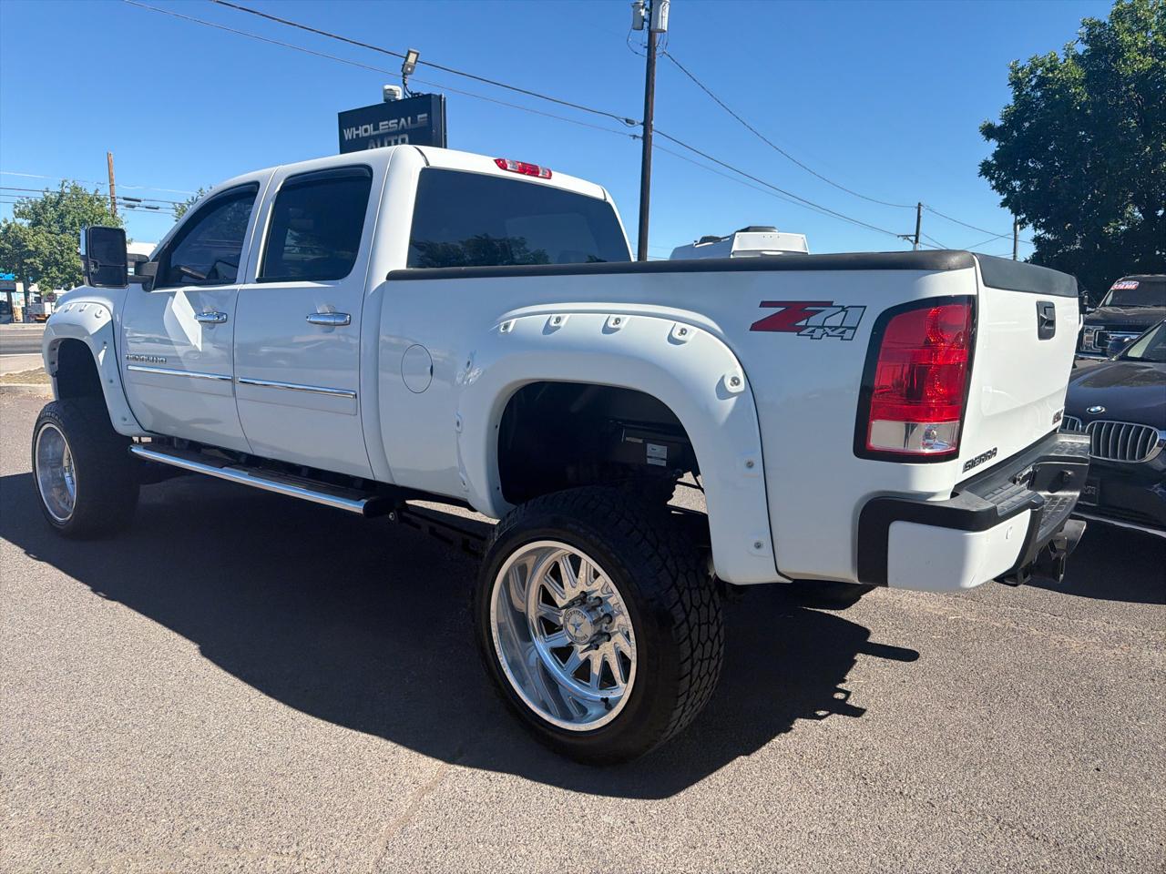 GMC Sierra 2500HD Denali Crew Cab 4WD 2012