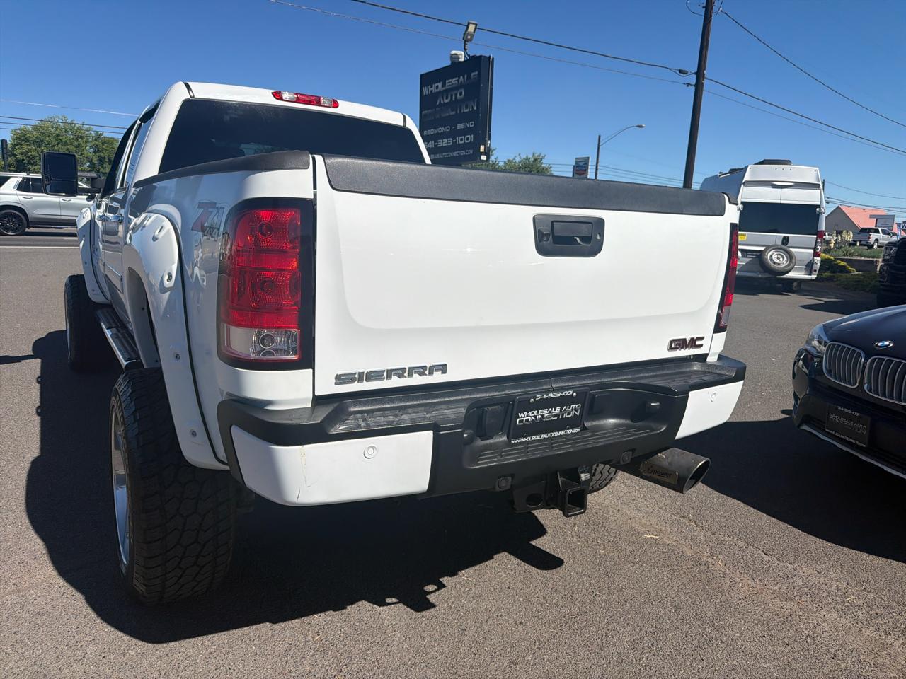 GMC Sierra 2500HD Denali Crew Cab 4WD 2012