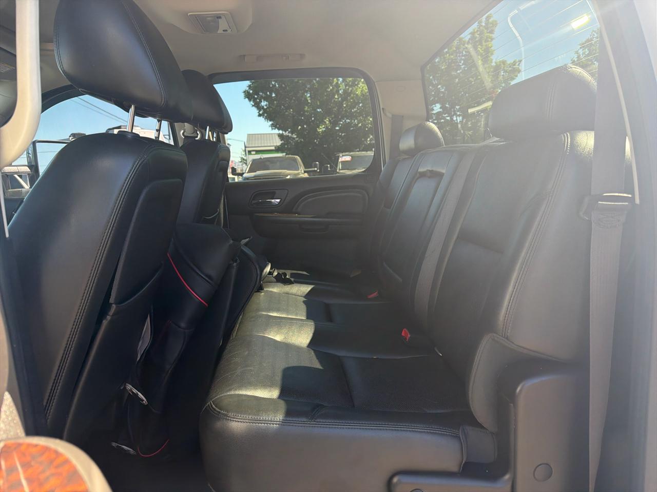 GMC Sierra 2500HD Denali Crew Cab 4WD 2012