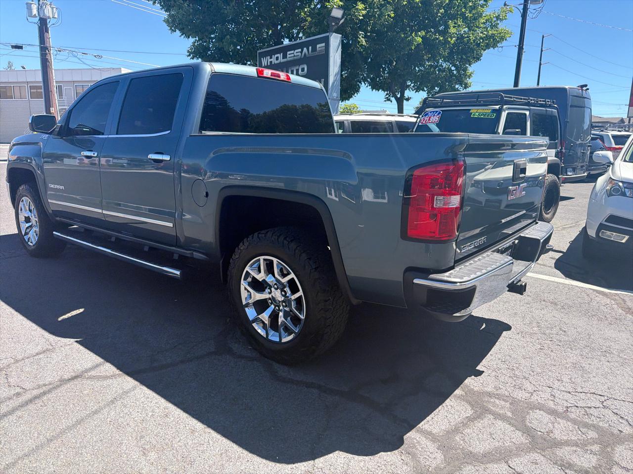 GMC Sierra 1500 4WD Crew Cab 147" SLT 2014