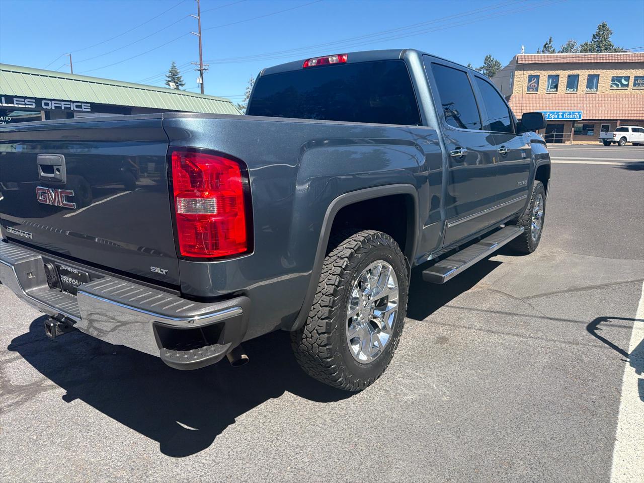 GMC Sierra 1500 4WD Crew Cab 147" SLT 2014