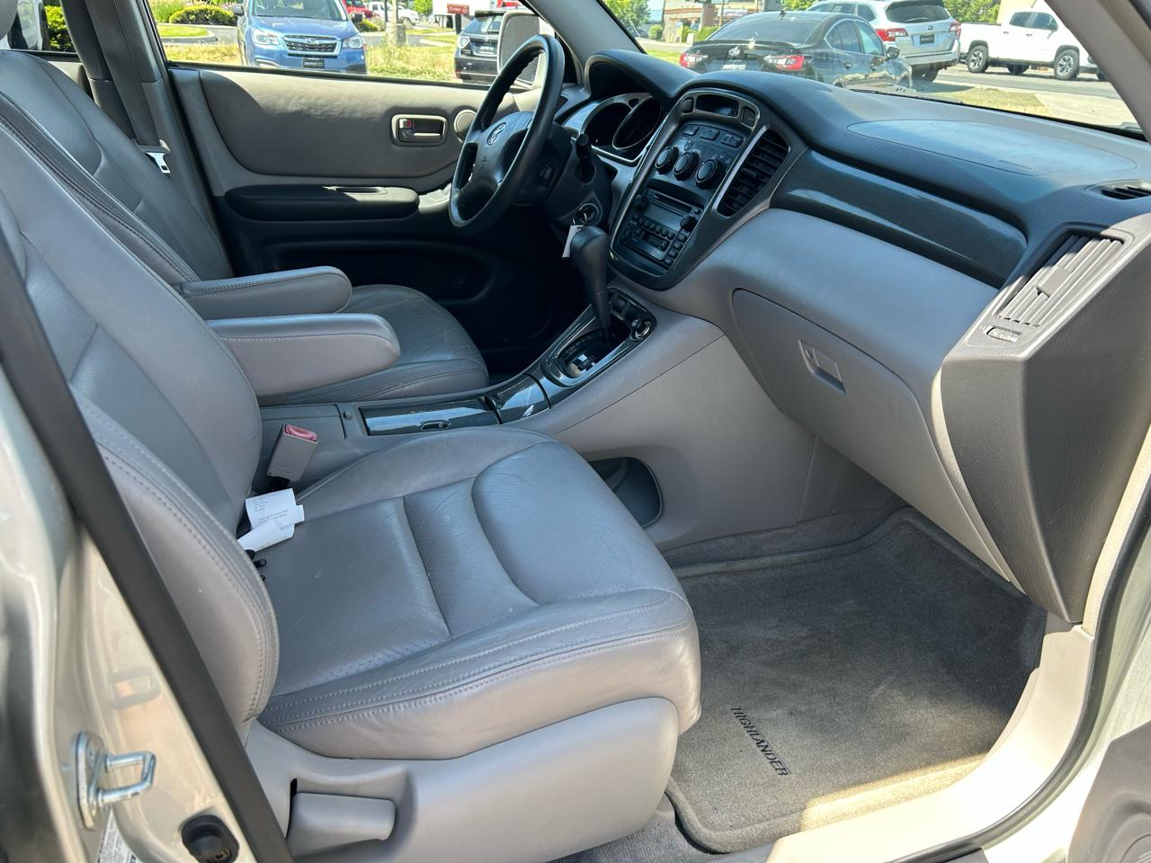 Toyota Highlander V6 4WD 2002