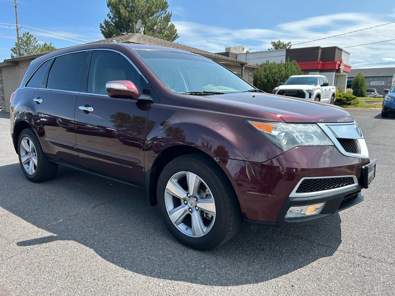 Acura MDX 6-Spd AT w/Tech Package 2011
