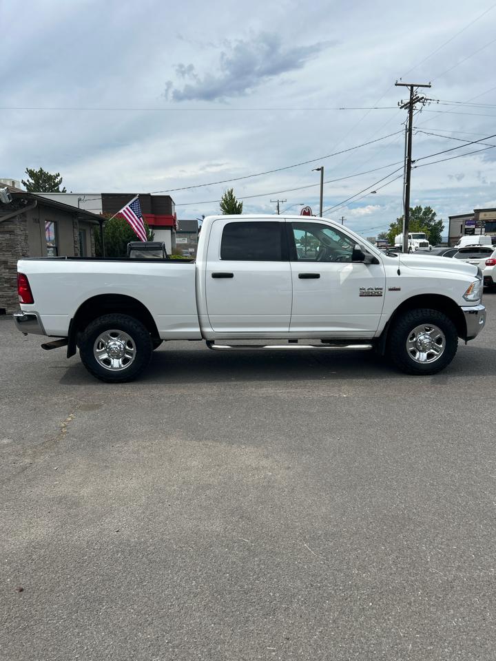 RAM 3500 SLT Crew Cab SWB 4WD 2017