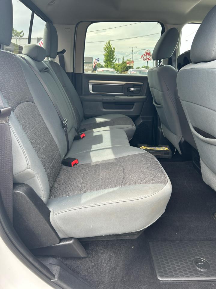 RAM 3500 SLT Crew Cab SWB 4WD 2017