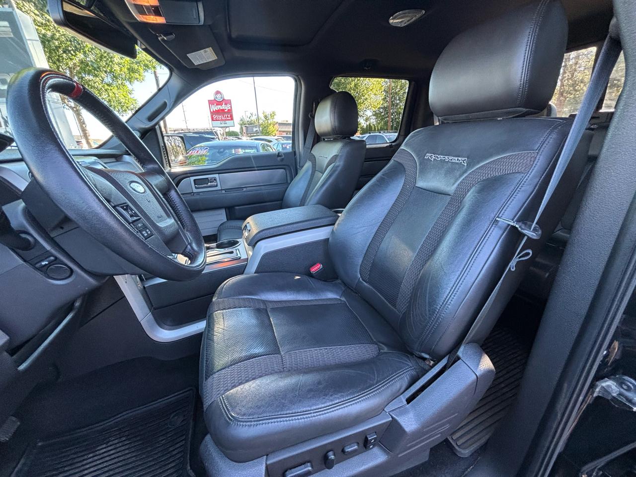 Ford F-150 4WD SuperCrew 145" SVT Raptor 2014