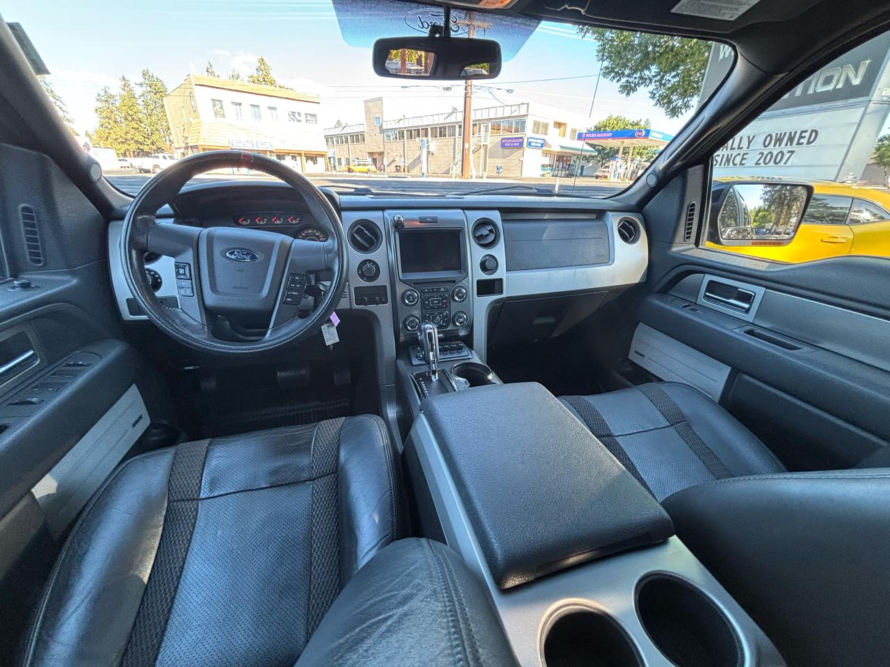 Ford F-150 4WD SuperCrew 145" SVT Raptor 2014