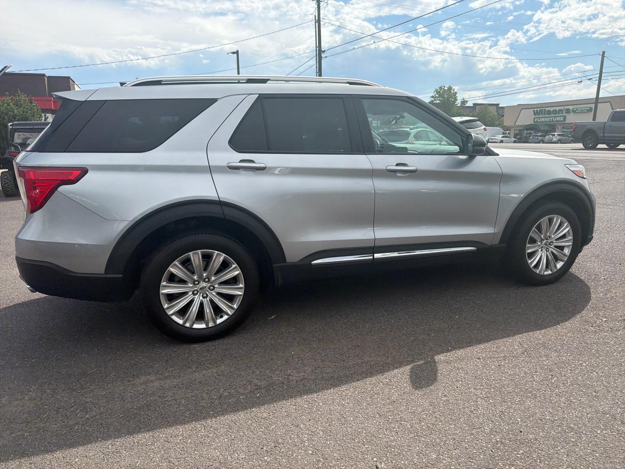 Ford Explorer Hybrid Limited AWD 2021