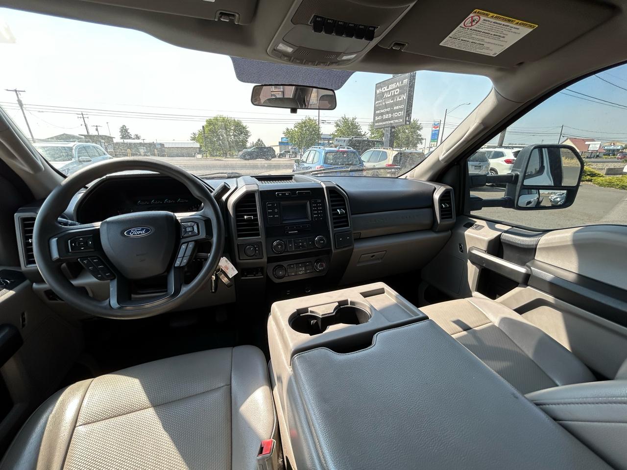 Ford F-550 Crew Cab DRW 4WD 2018