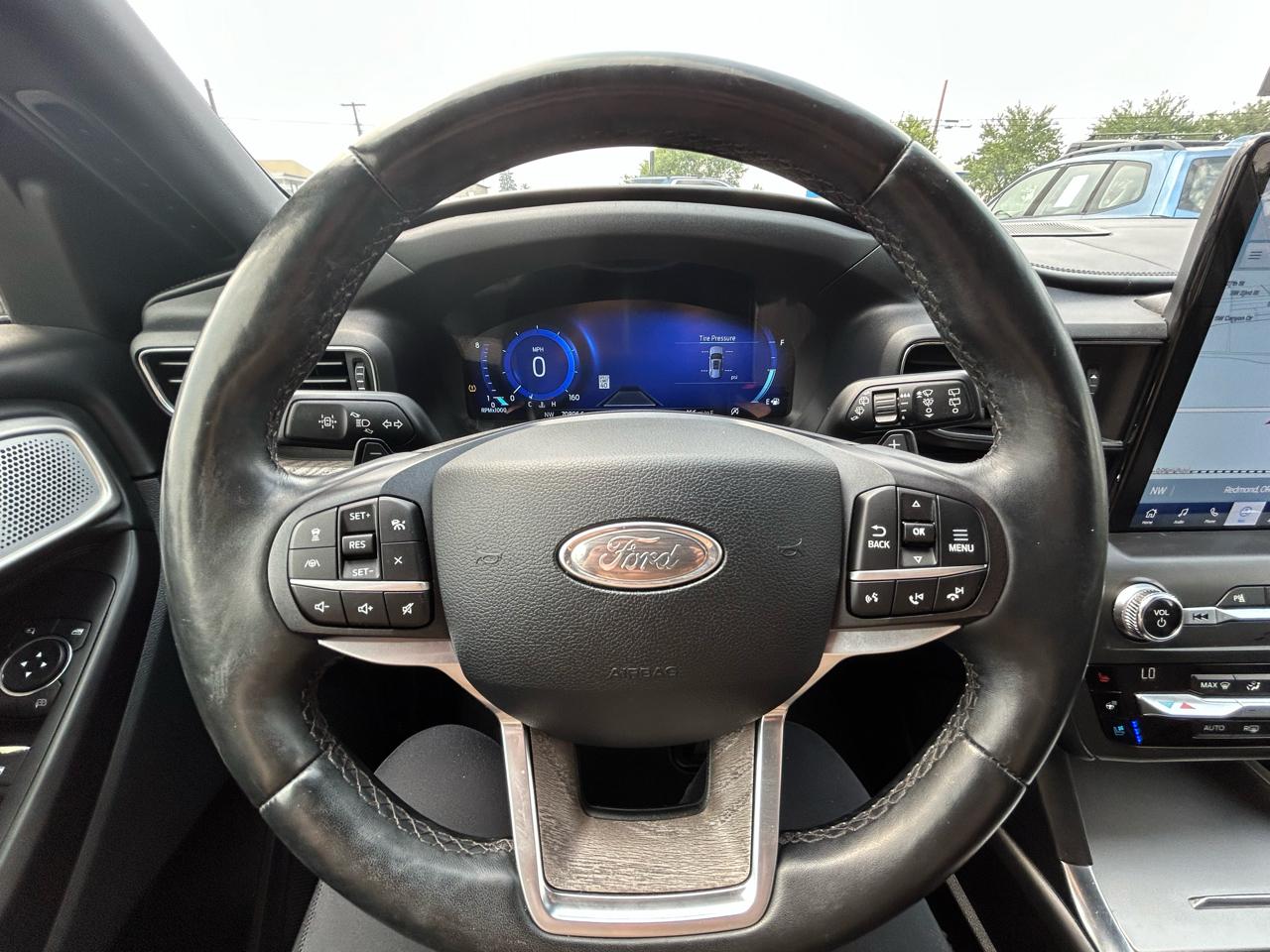 Ford Explorer Platinum AWD 2020
