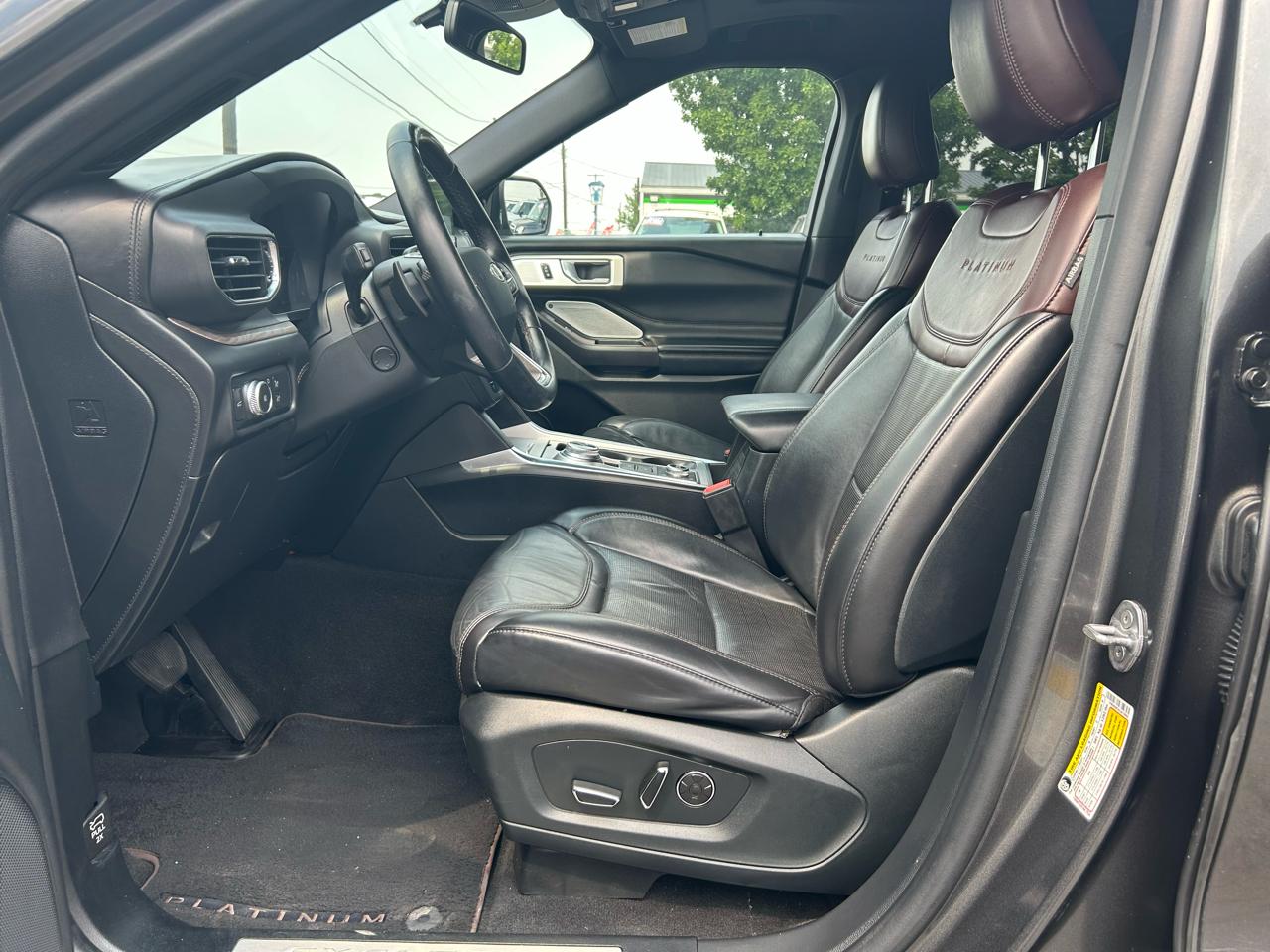 Ford Explorer Platinum AWD 2020