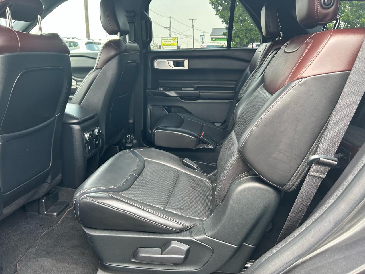 Ford Explorer Platinum AWD 2020