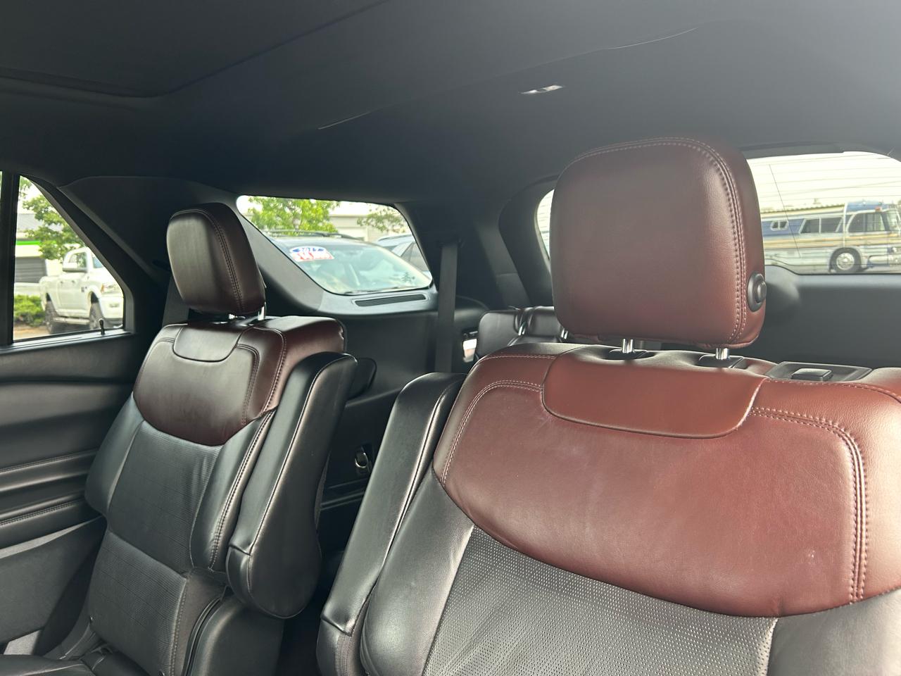 Ford Explorer Platinum AWD 2020